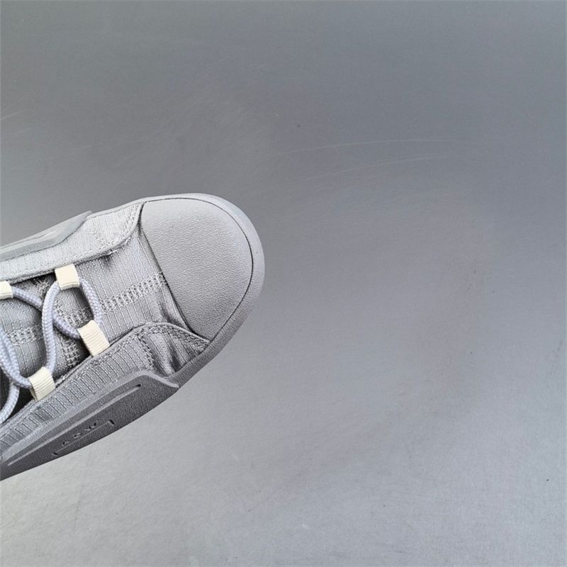 Anti Slip Trail Running Sneakers - Sepatu Lari Pria Sepatu Ringan Sepatu