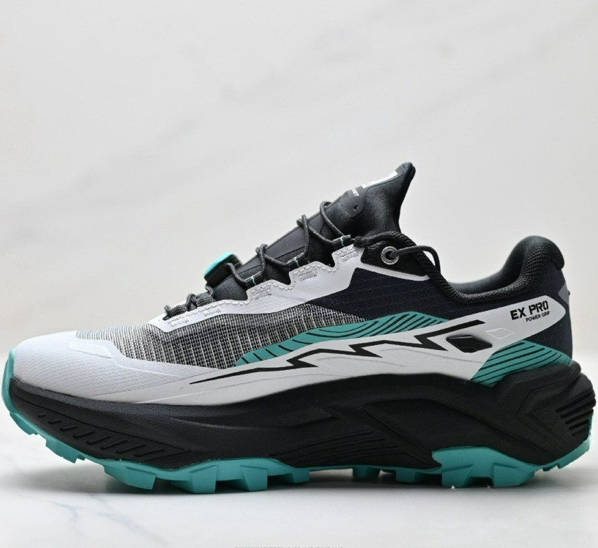 Anti Slip Trail Running Sneakers - Sepatu Lari Trail Unisex Merk Klasik