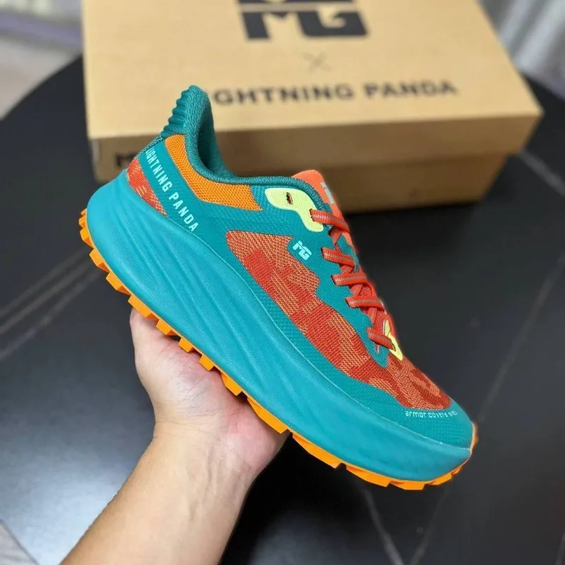 Lightweight Road Running Shoes - Sepatu Olahraga Klasik Baru Nyaman untuk