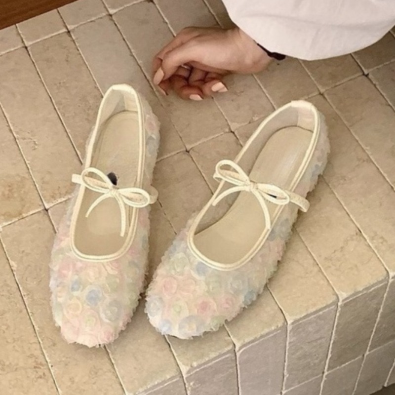 Boots - Sepatu Mary Jane Jala Mawar Cina