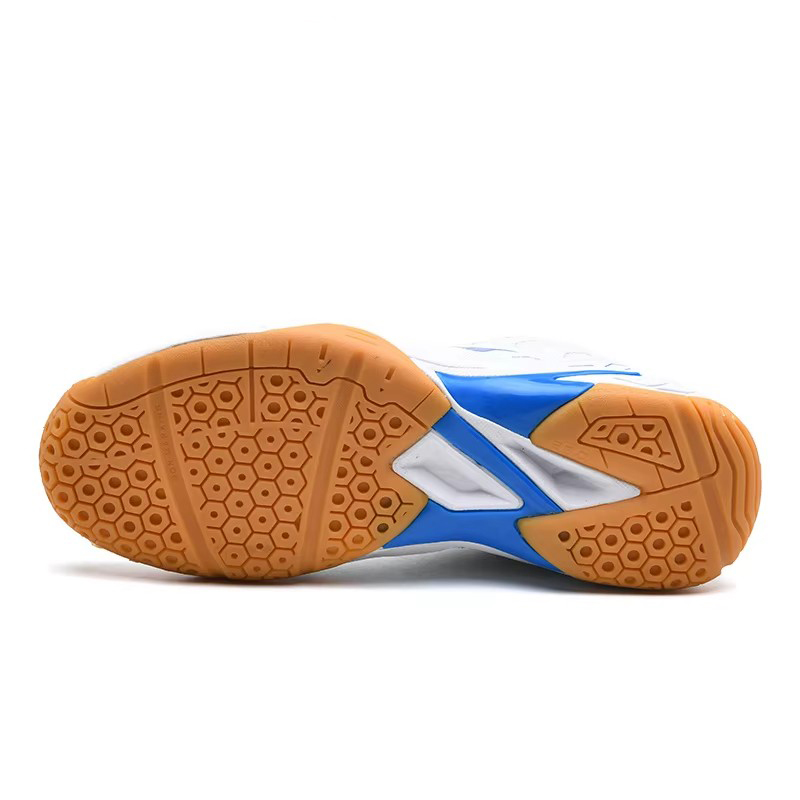 Sepatu tenis latihan Pria Wani - Shock Absorbing Gym Trainers ulasan dan harga