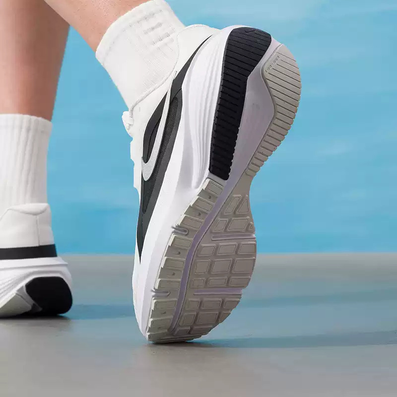 NIKE DOWNSHIFTER 14 Sepatu Lar - Lightweight Road Running Shoes ulasan dan harga
