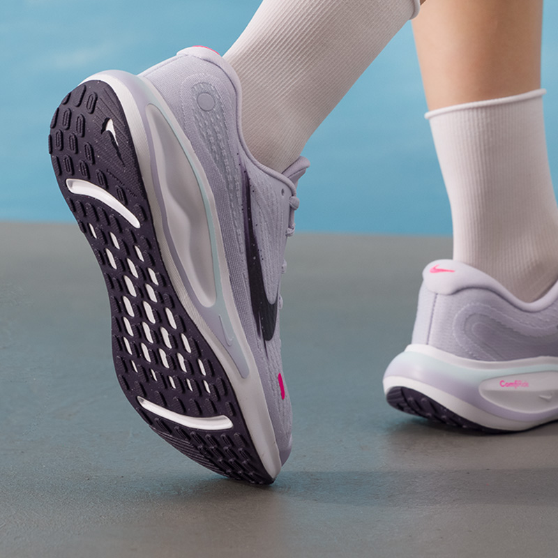 Sepatu Wanita Nike Original, S - Lightweight Road Running Shoes ulasan dan harga