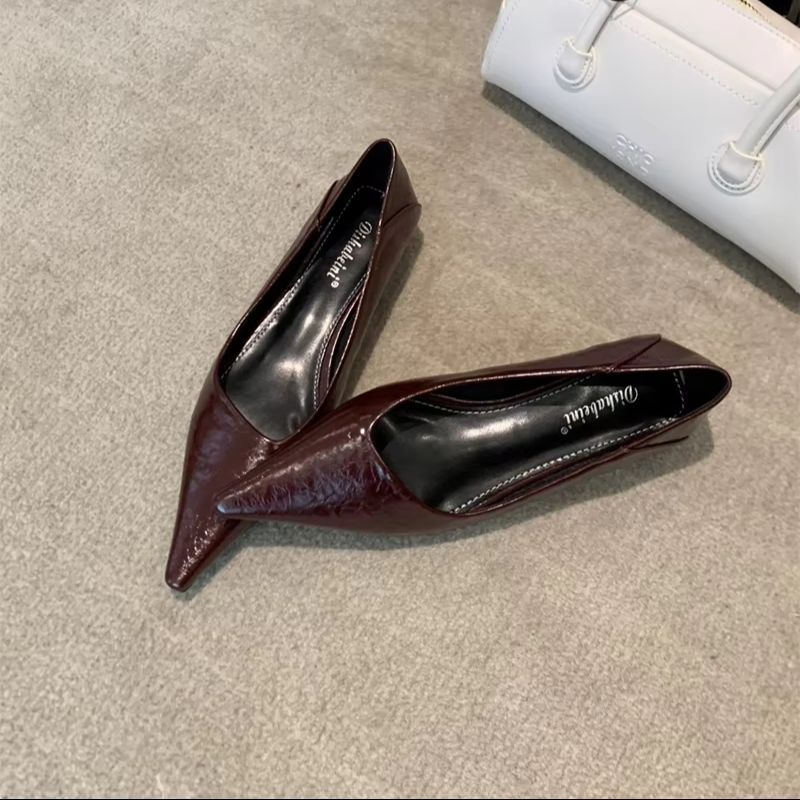 Sepatu Dasar Wanita Musim Pana - Sandals ulasan dan harga