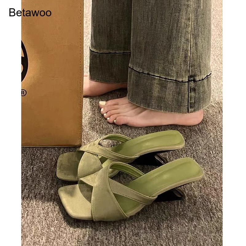 Sandal Wanita Hak Blok Melengk - Sandals ulasan dan harga